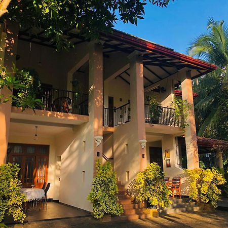 Bed and Breakfast West Dene Negombo Esterno foto