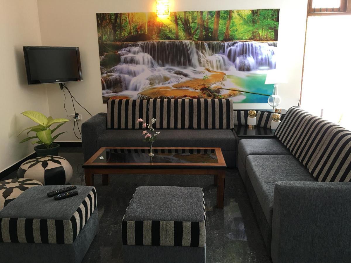 Bed and Breakfast West Dene Negombo Esterno foto