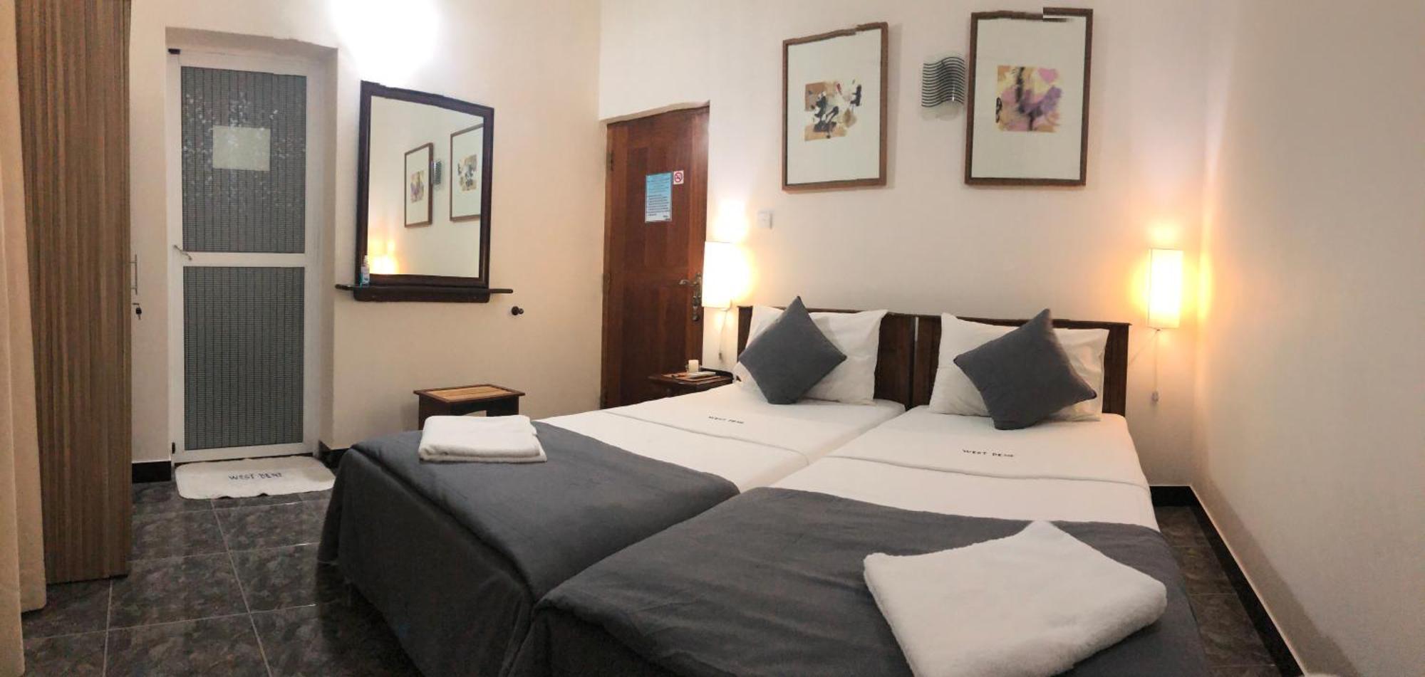 Bed and Breakfast West Dene Negombo Esterno foto