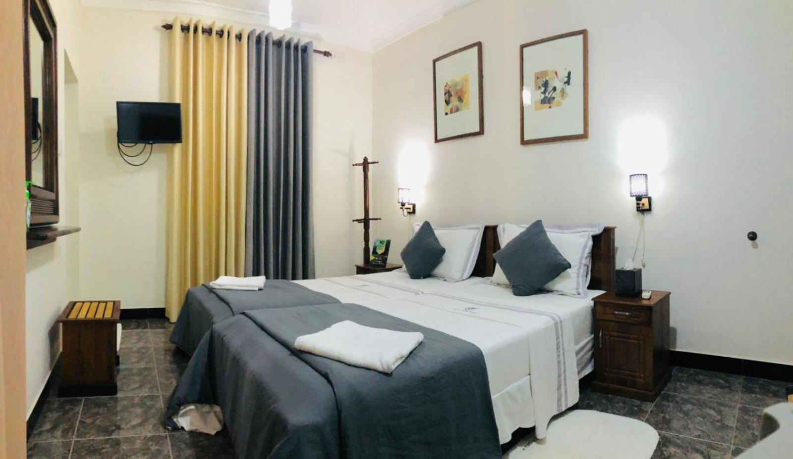 Bed and Breakfast West Dene Negombo Esterno foto