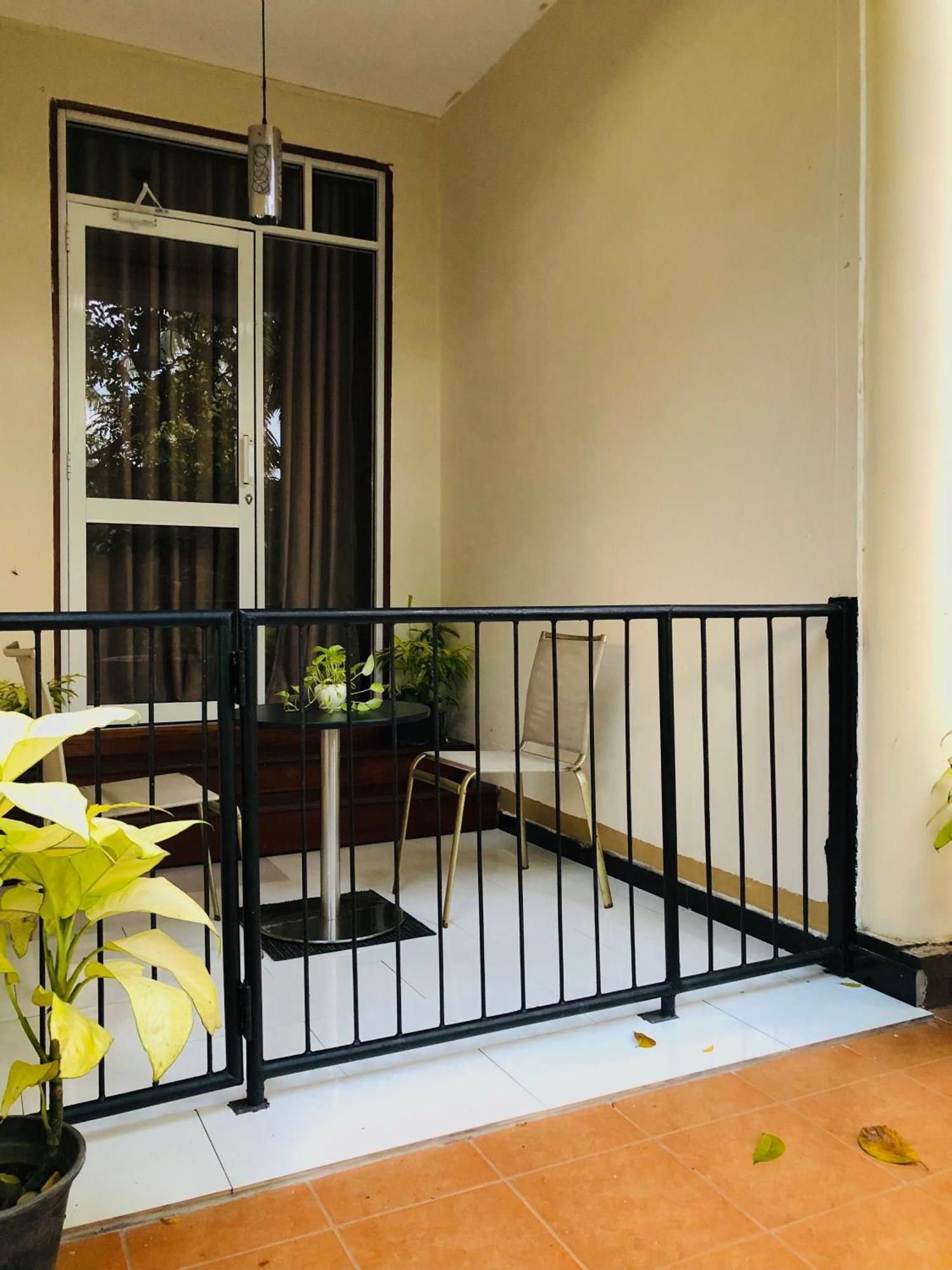 Bed and Breakfast West Dene Negombo Esterno foto