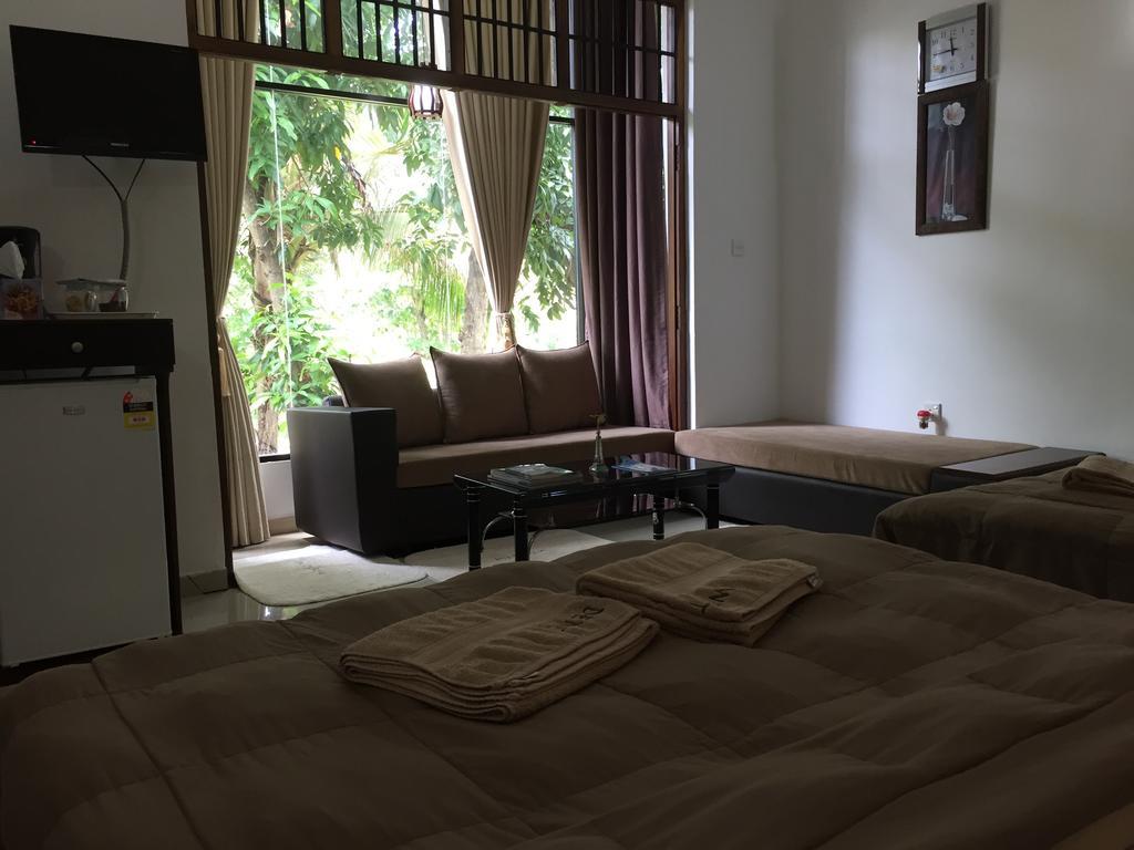 Bed and Breakfast West Dene Negombo Esterno foto