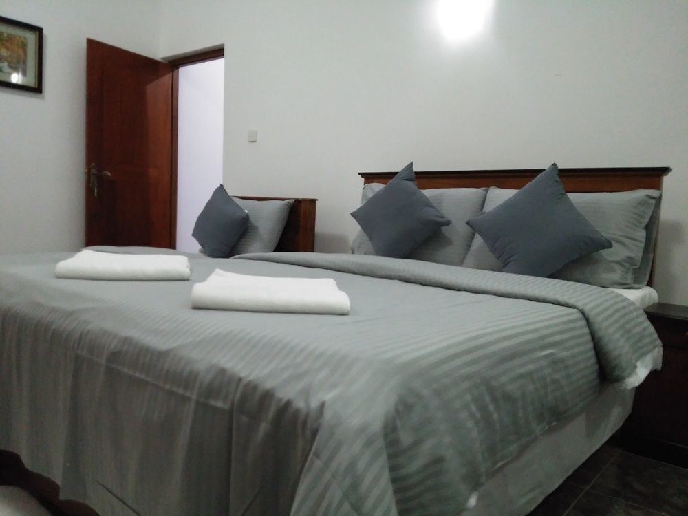 Bed and Breakfast West Dene Negombo Esterno foto